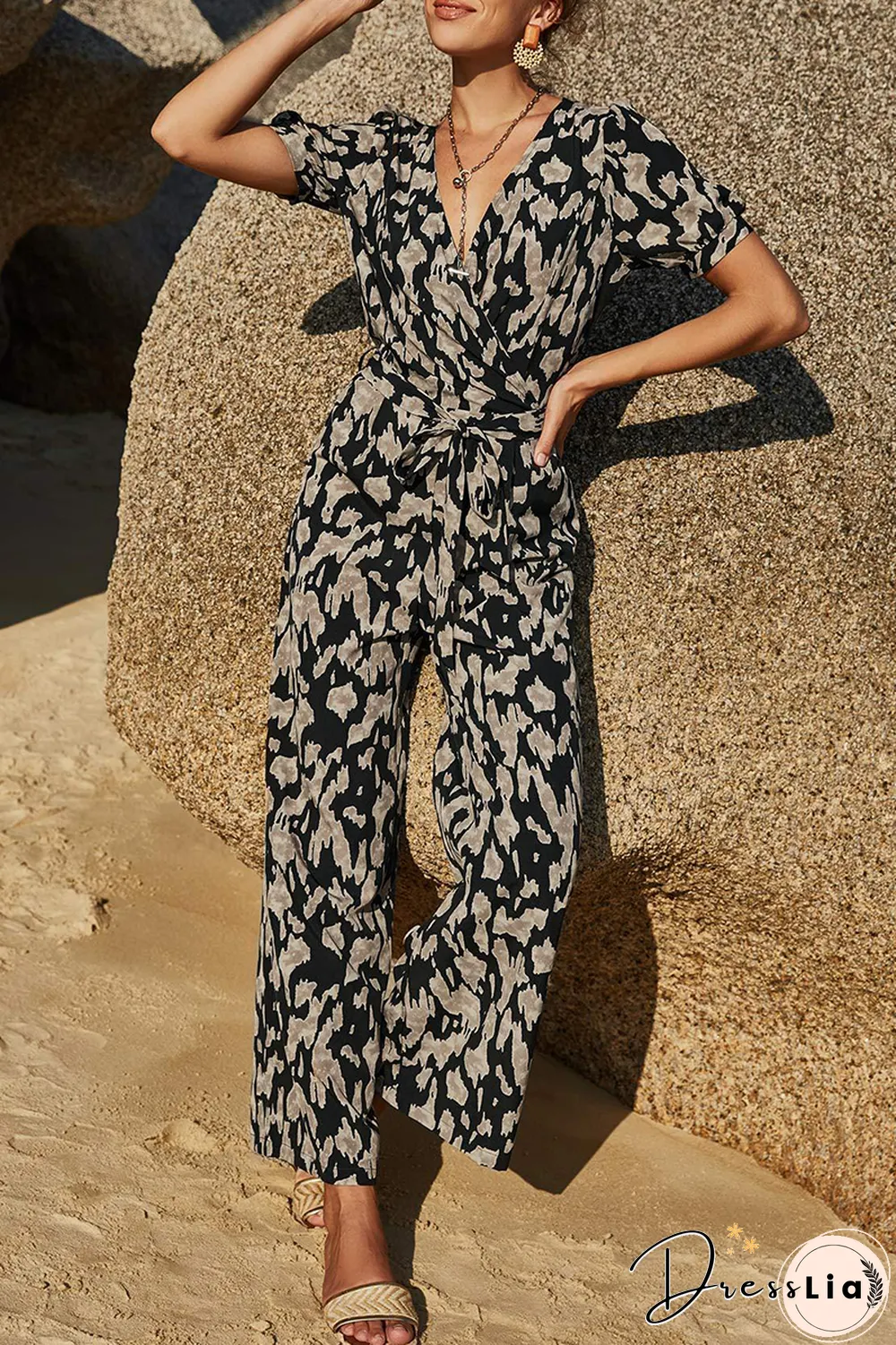 Elegant Print Strap Design V Neck Straight Jumpsuits