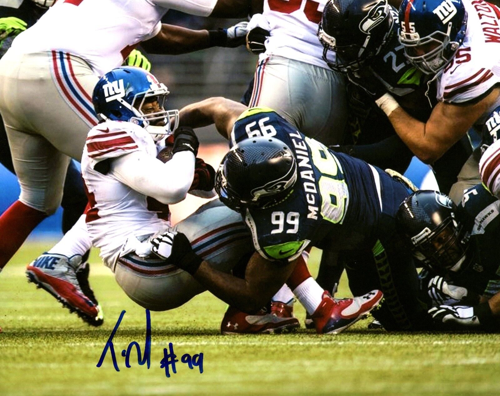 Tony McDaniel 8x10 Autographed Signed AUTO Seahawks SB XLVIII Champion Photo Poster painting L