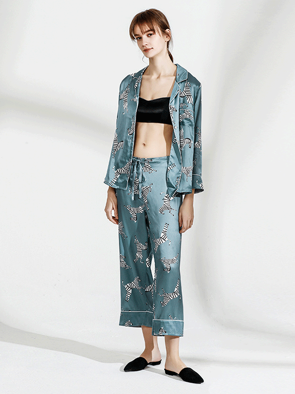 22 MOMME Pyjama en soie imprimé motif zèbre-Soie Plus
