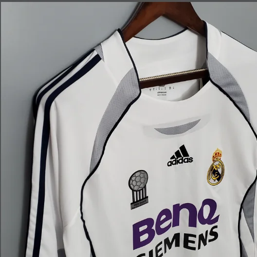 Retro 2006/2007 Real Madrid Home Long Sleeve Football Shirt Thai Quality
