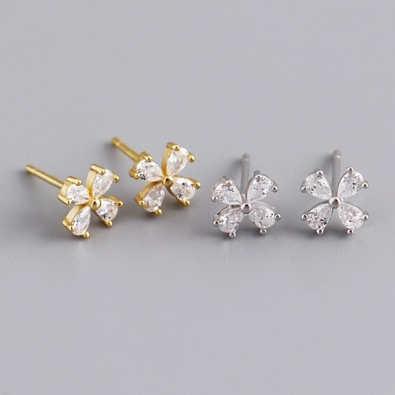 1 Pair 925 Sterling Silver Zircon Flower Earrings