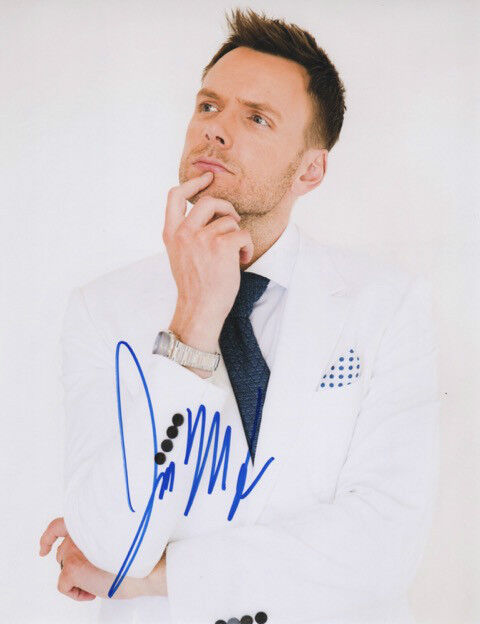 GFA Community Jeff Winger * JOEL McHALE * Signed 8x10 Photo Poster painting J1 PROOF COA