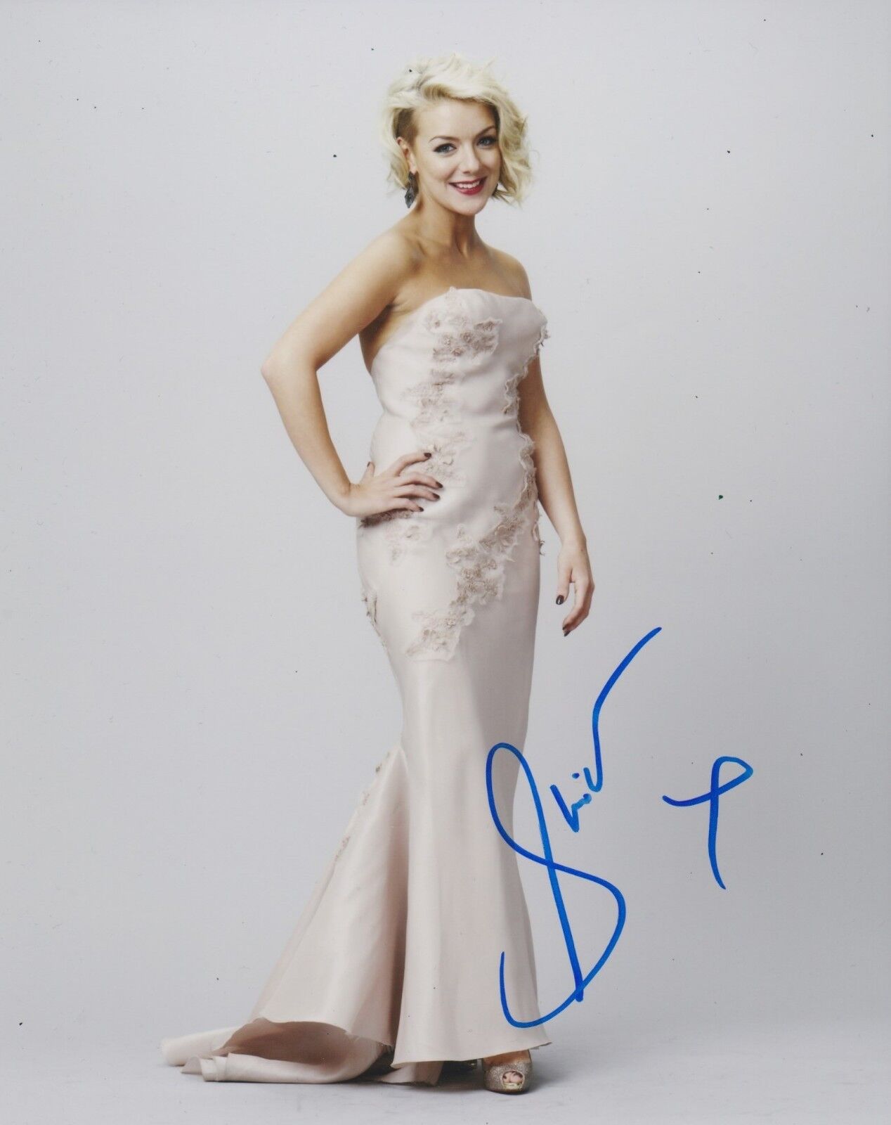 Sheridan Smith Signed 10x8 Photo Poster painting AFTAL