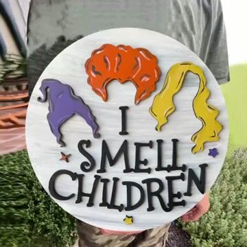 Halloween Door Sign,Antique wooden door outdoor wall decoration  - I SMELL CHILDREN -BSZXP0004