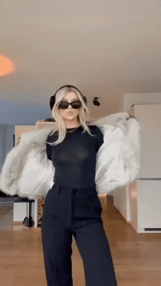 Bruna™ Faux Fur Coat Video