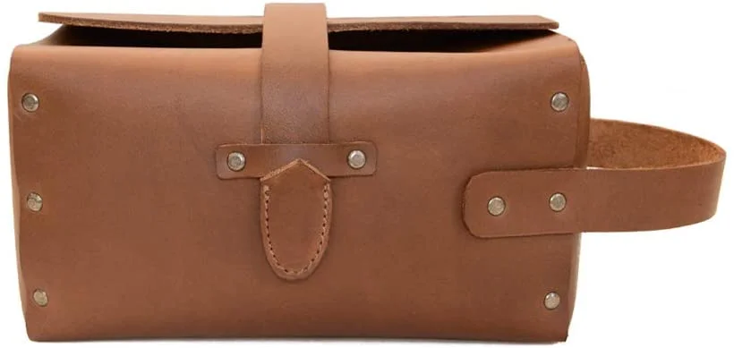 Thick Leather Riveted Toiletry Bag