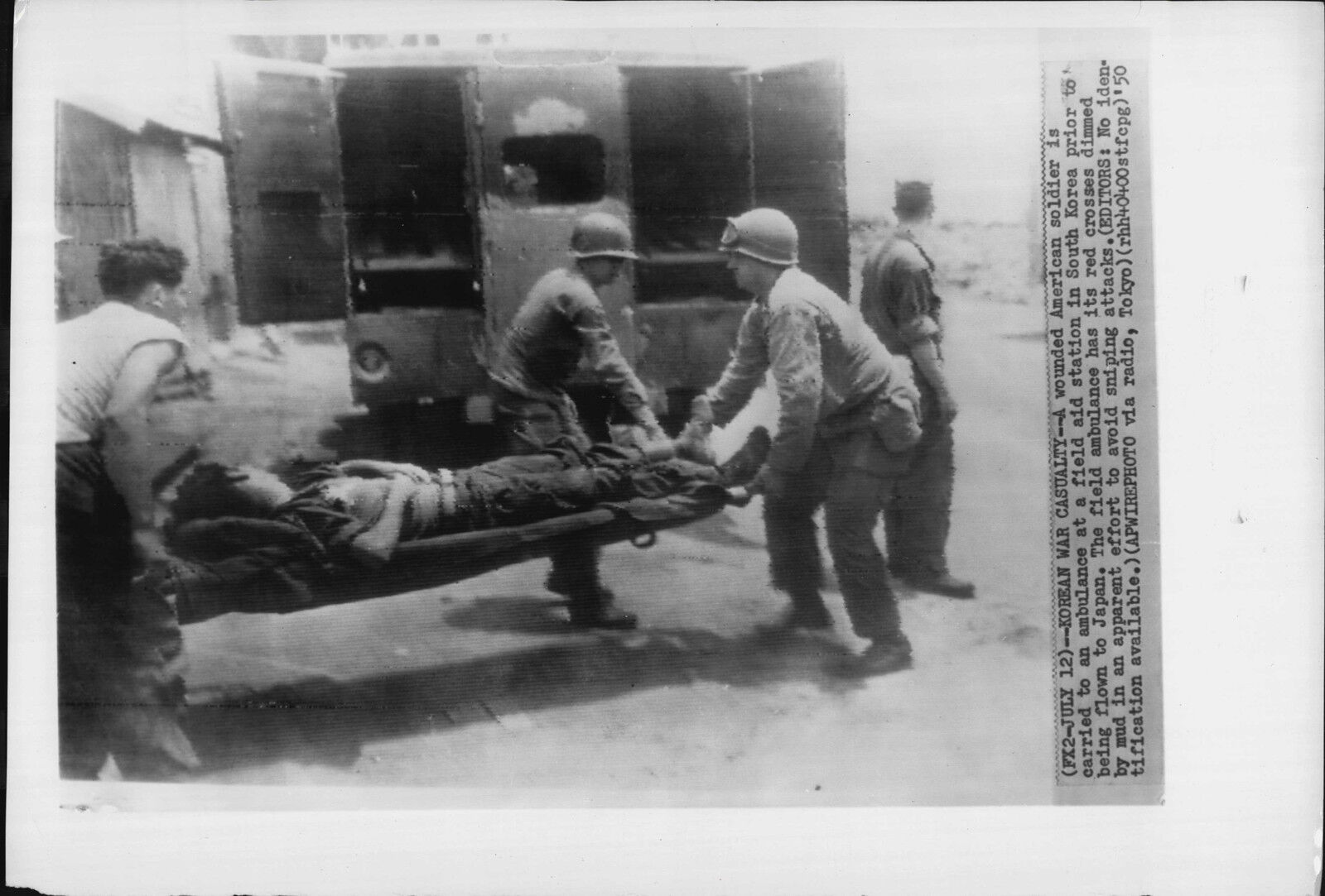Wounded Carried By Field Ambulance From Aid Station 1950 Korea War Press Photo Poster painting
