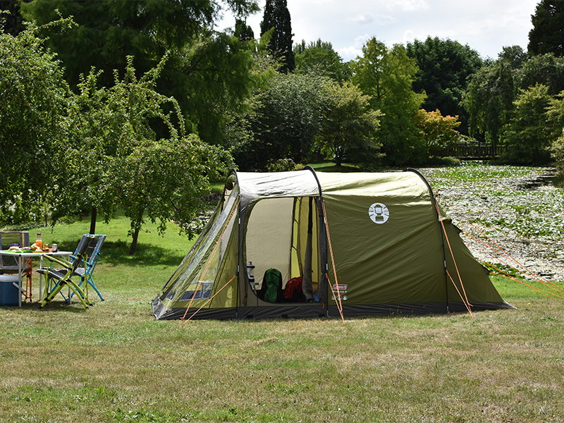 tent,festival,waterproof,3person,hiking,sleep,large,spacious,fibreglass,coleman,small,5person,stable