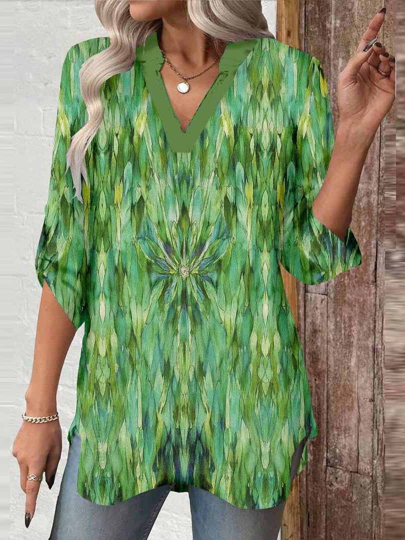 Women Green, Bohemian DZGA0388 3/4 Sleeve V-neck Printed Graphic Button Tops