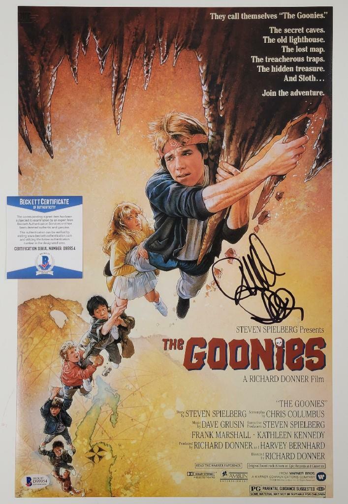 Director Richard Donner signed Goonies 11x17 Movie Poster Photo Poster painting Black 2 BAS COA