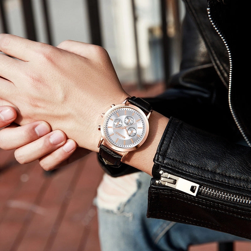 Casual Vintage Style Letter Buckle Quartz Watch Men’s Watches