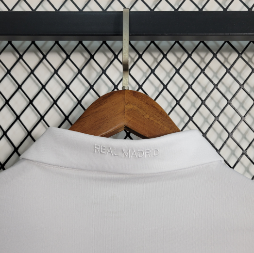 Retro 16-17 Real Madrid Home Long Sleeve Football Shirt Thai Quality