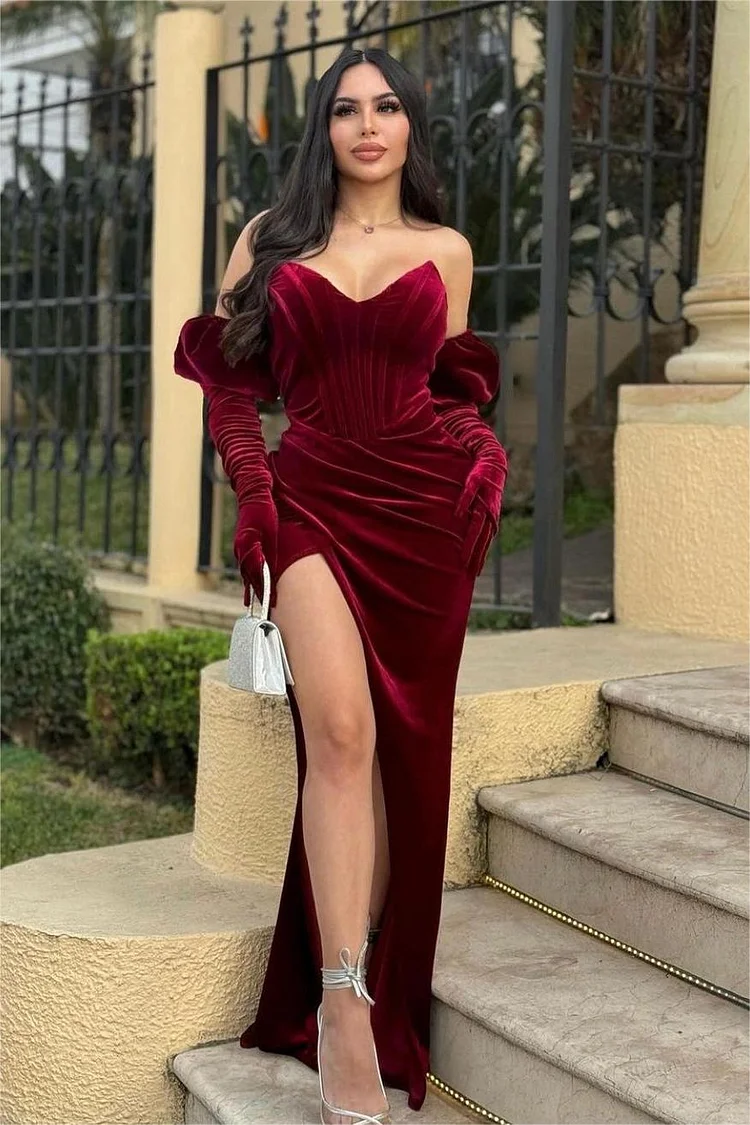 Hellodresses Glamorous Red Velvet Strapless Pleated Long Split Prom Dress With Gloves