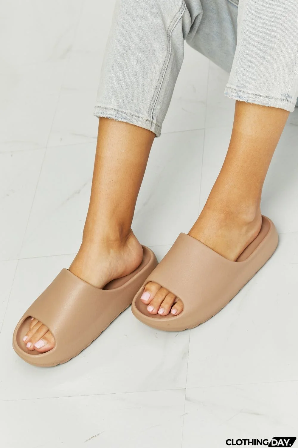 NOOK JOI In My Comfort Zone Slides in Beige