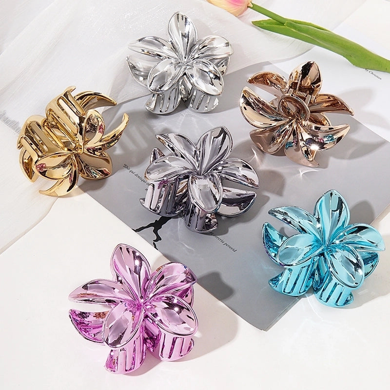 Europe And America Metal Feeling Plumeria Rubra Grip Holiday Hot Selling Glossy Flowers Hair Jaw Clip Grip Updo Shark Clip Hair Accessories