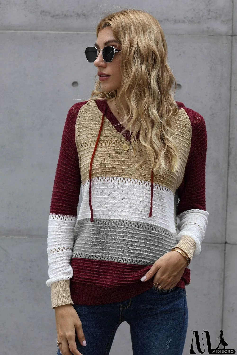 MidiSono - Classic Beach Bonfire Knitted Hoodie