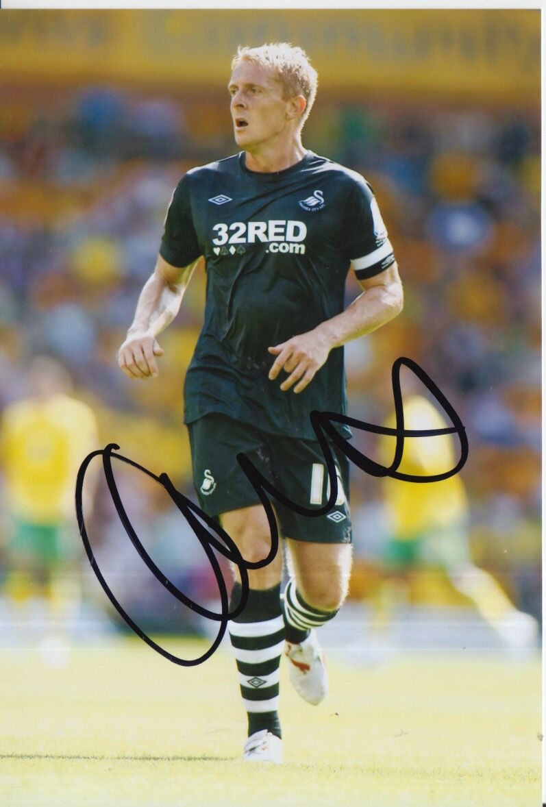 SWANSEA CITY HAND SIGNED GARRY MONK 6X4 Photo Poster painting 2.