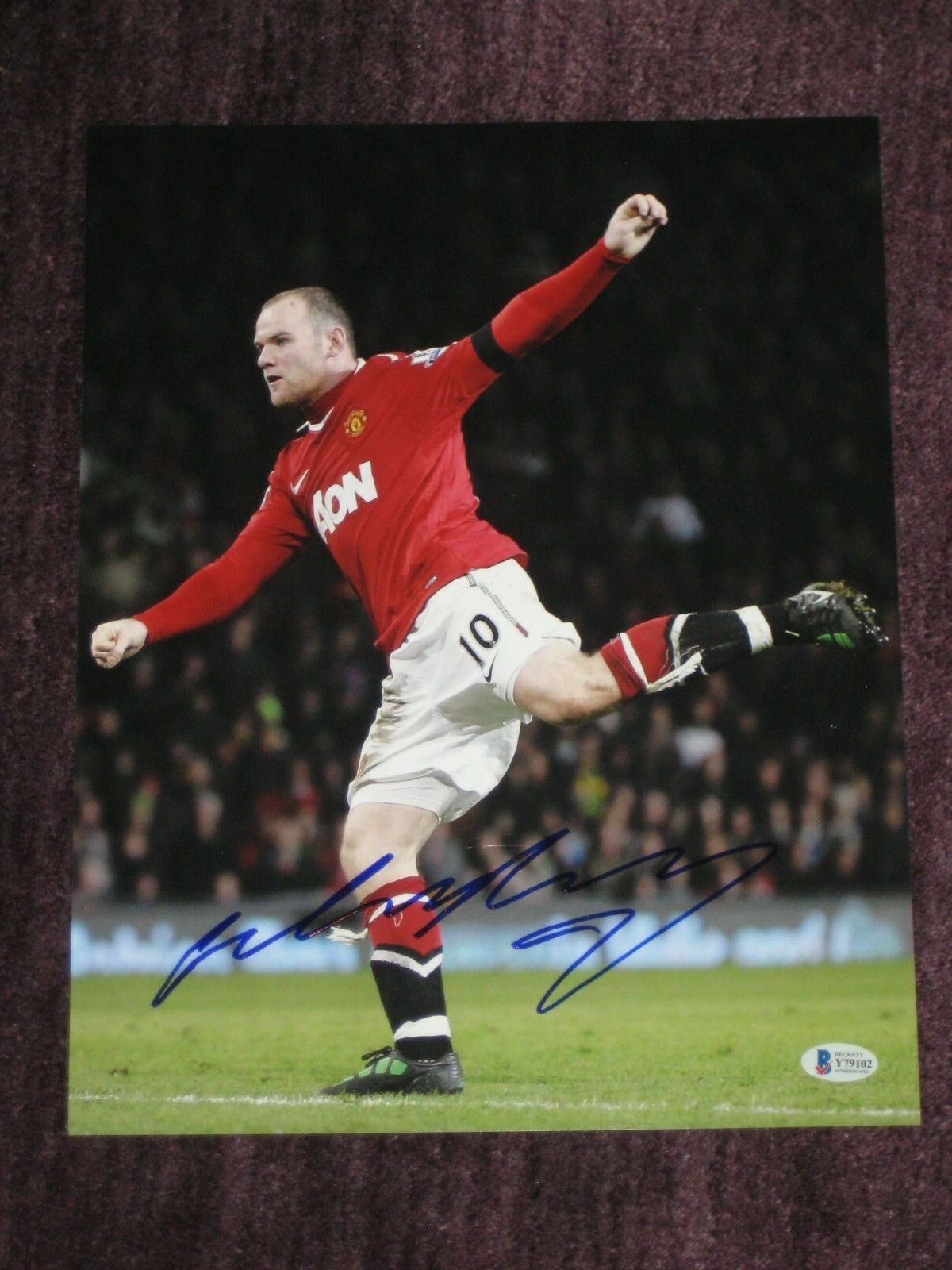 WAYNE ROONEY Signed 11x14 Photo Poster painting with Beckett COA