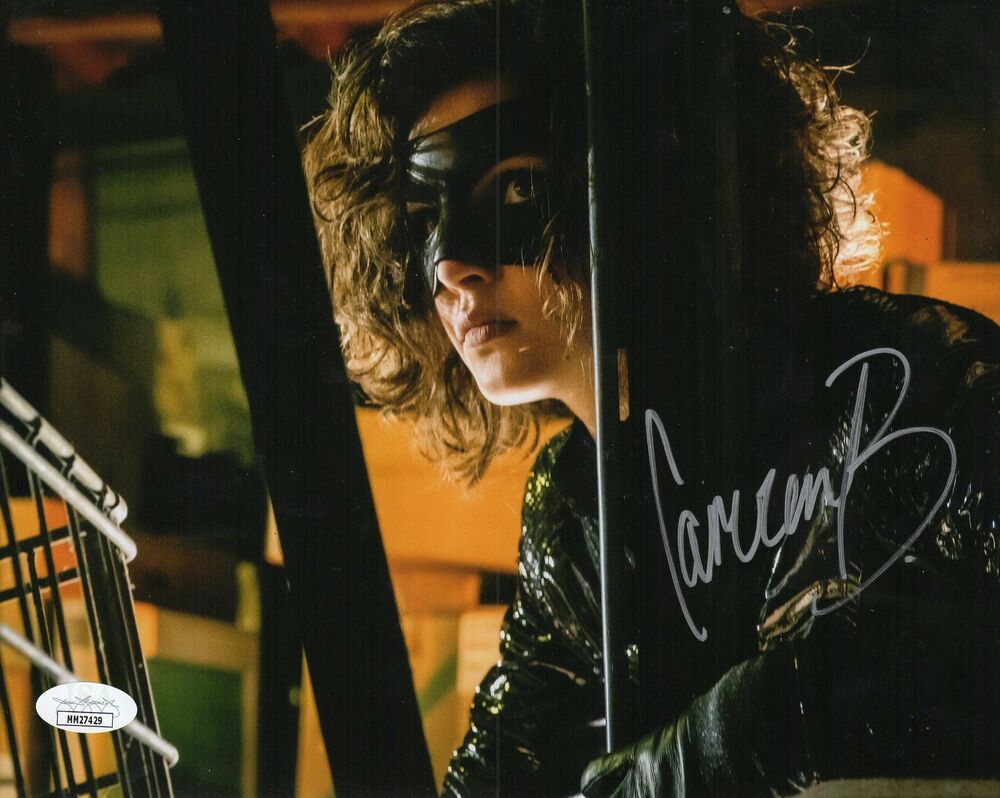 Camren Bicondova Autographed 8x10 Photo Poster painting Gotham Catwoman Signed