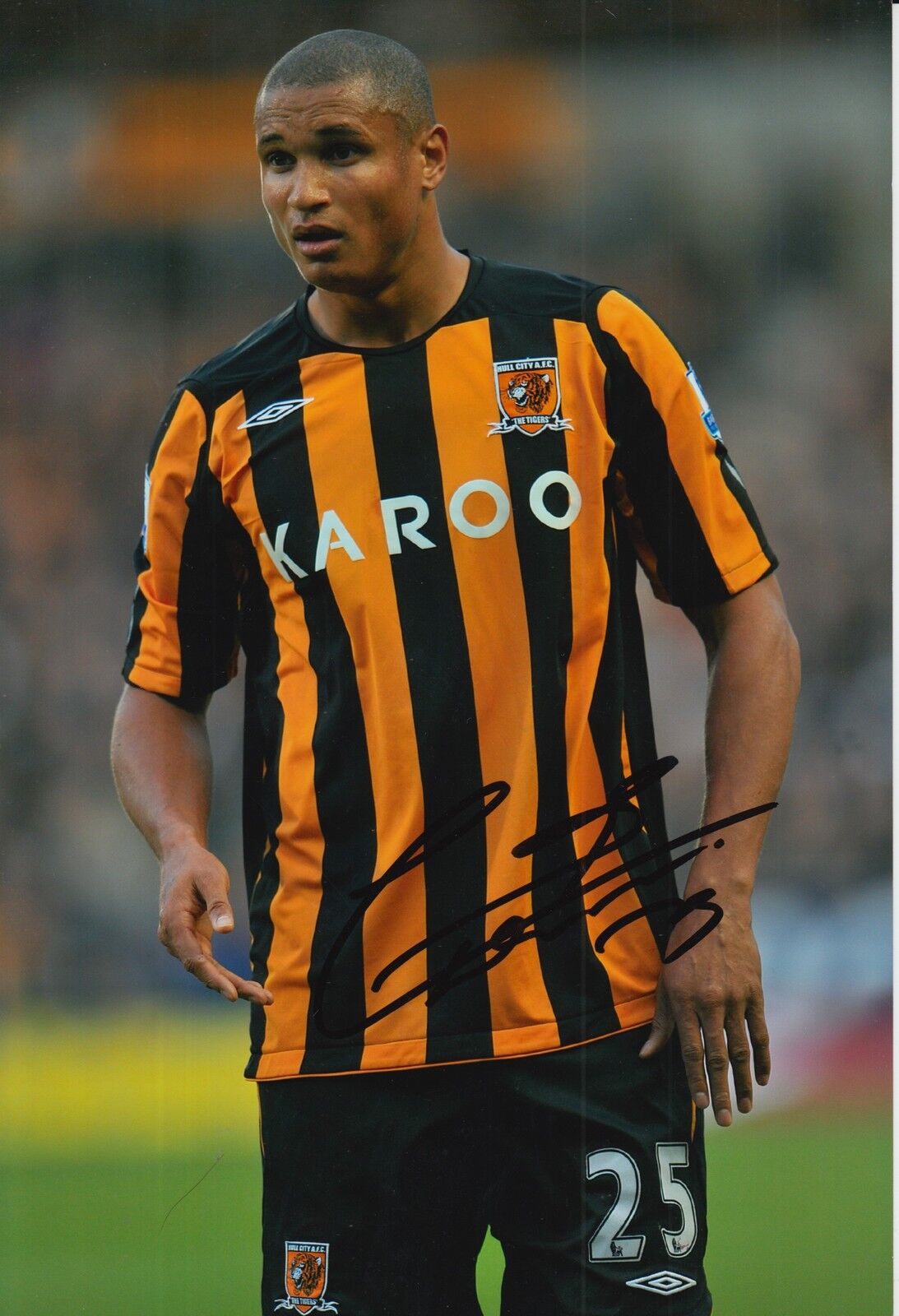 HULL CITY HAND SIGNED DANIEL COUSIN 12X8 Photo Poster painting.