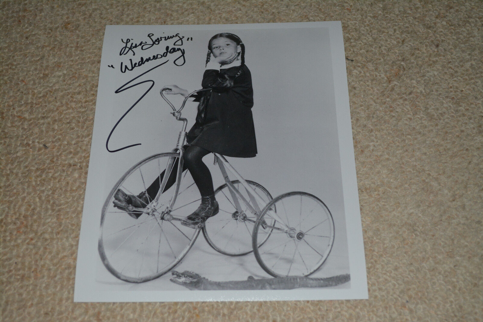 LISA LORING signed autograph In Person 8x10 20x25 cm ADDAMS FAMILY