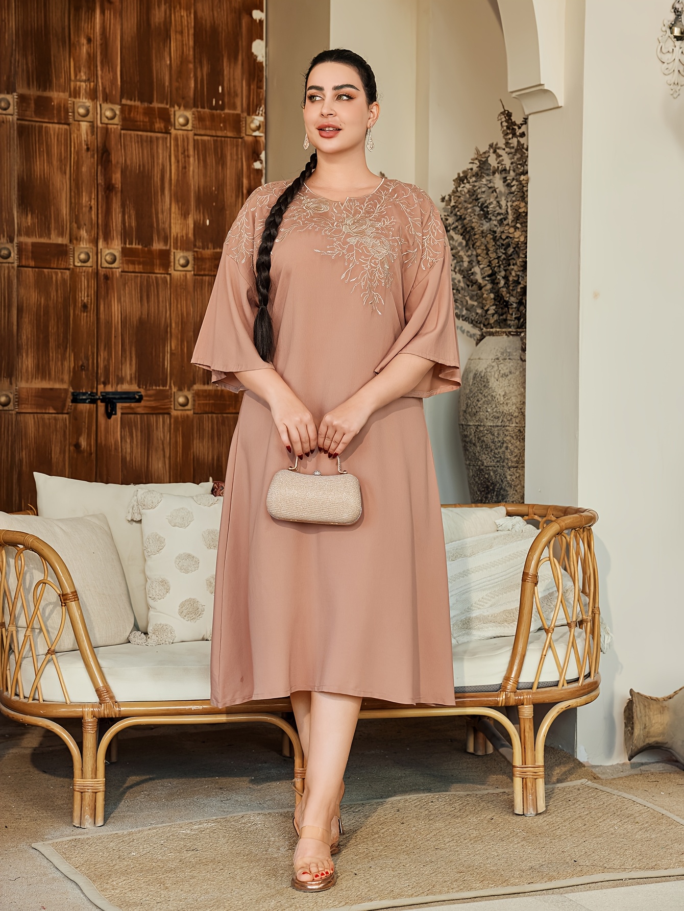 Directional Heavy-Duty Golden Elegant Women's Dress Jalabia With V-Neck And Rose Design For Spring/Summer 2025. Ramadan, Eid Al Adha | IFYHOME