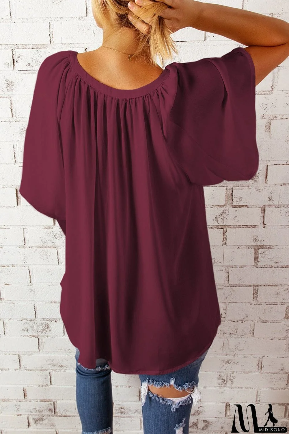 MidiSono - Split Neck Pleated Loose Top