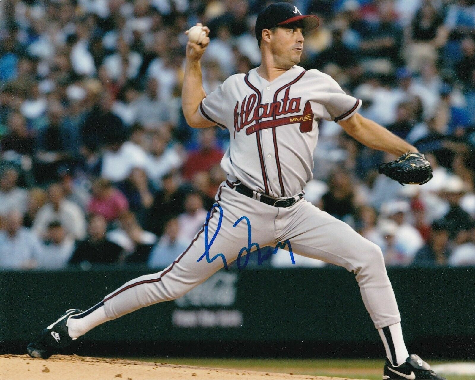 Greg Maddux 8x10 SIGNED Photo Poster painting AUTOGRAPHED ( Braves HOF ) REPRINT