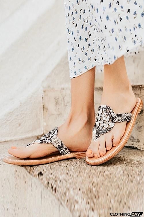 Moon Star Openwork Toe Flat Slippers