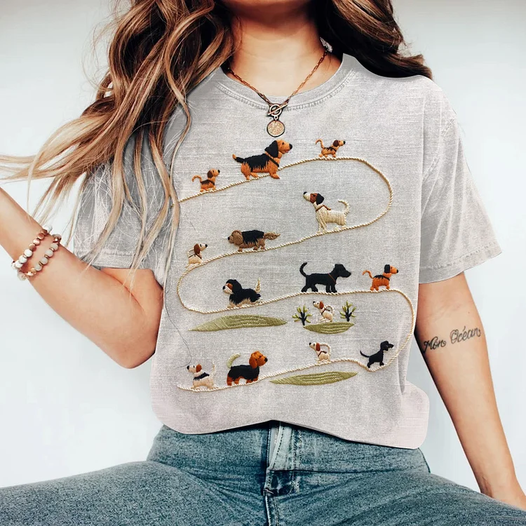 Embroidered Dog Art Print Short Sleeve T-Shirt