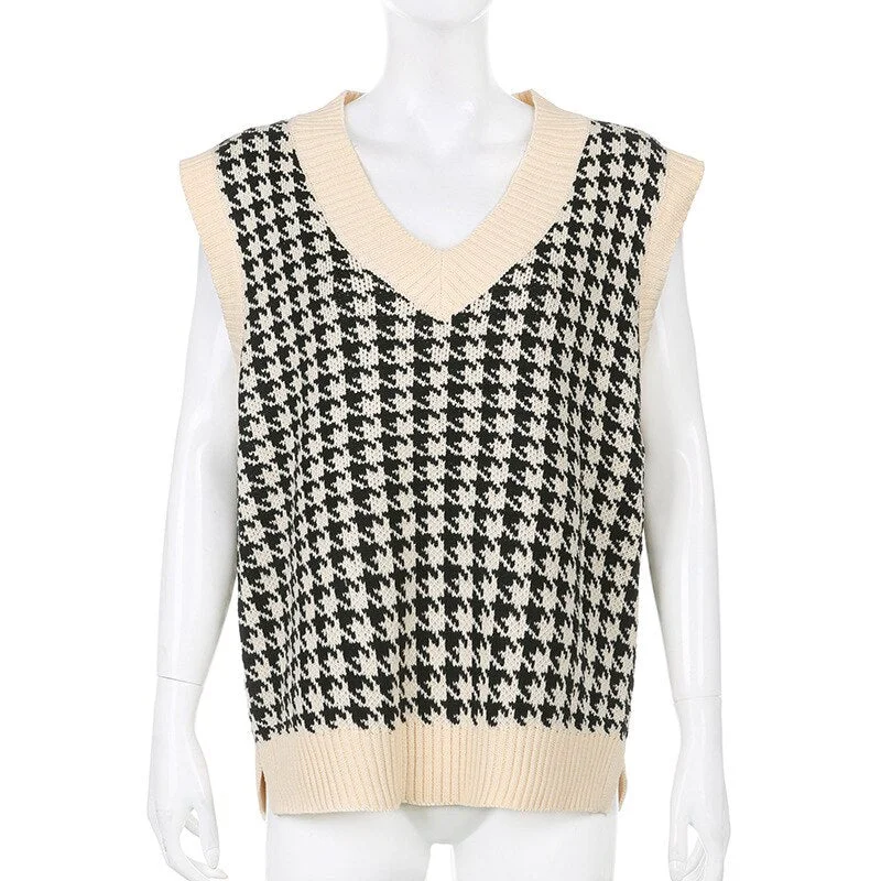 WannaThis V-neck Sweaters Women Sleeveless Print Casual Y2K Loose England Style Patchwork Knit Autumn Winter Tank Tops Fashion