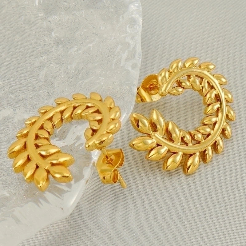 1 Pair Elegant Wreath Polishing Plating Stainless Steel Titanium Steel 18K Gold Plated Earrings