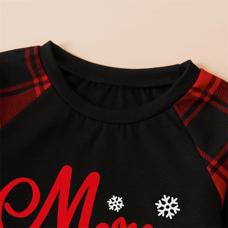 Christmas Letters Printed Plaid Parent-child Pajama Set (with Pet Dog Clothes)