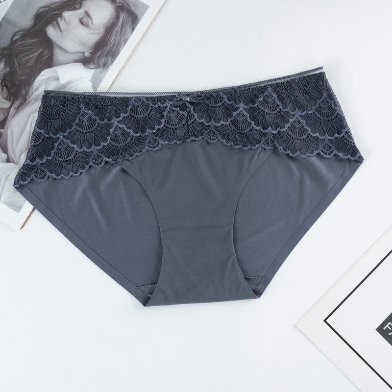 Fashion Lace Underwear Women Panties Briefs Traceless Comfortable Breathable Intimate Lingerie Female Seamless Ice Silk Panty