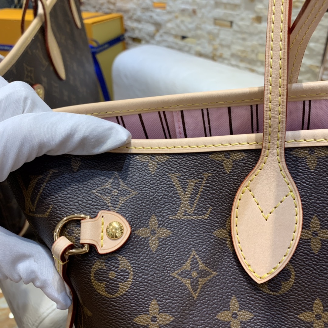 Ad5d906865ef44b4e1db676d08645a12