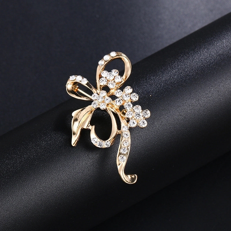 Elegant Pin Leaf Flower Butterfly Alloy Plating Inlay Rhinestones Pearl Women’S Brooches