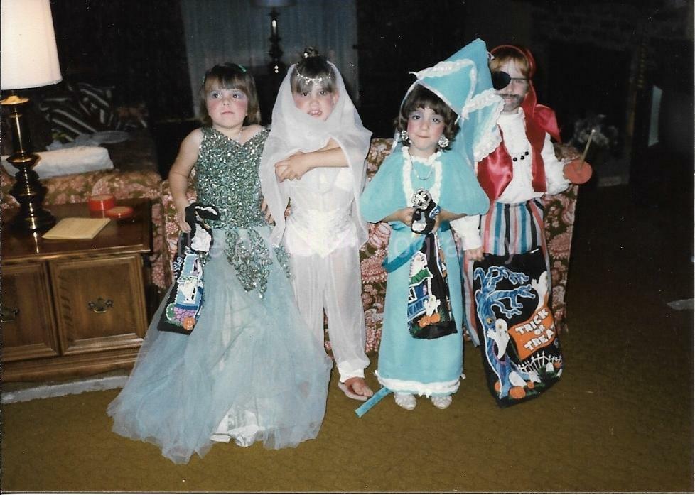 FOUND Photo Poster painting Color HALLOWEEN KIDS Original Snapshot CHILDREN IN COSTUME 22 45 E