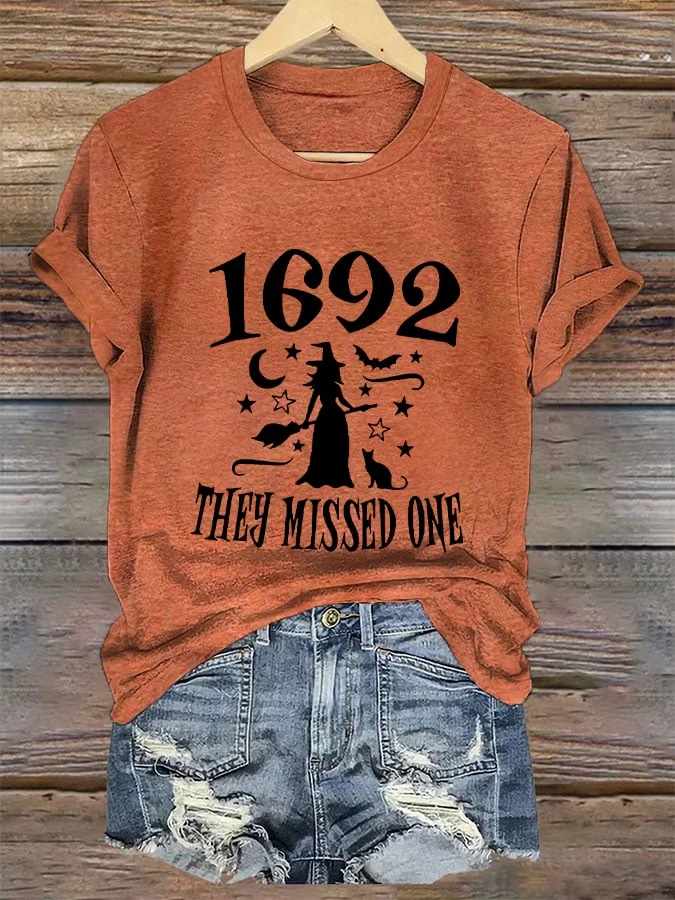Women's 1692 They Missed One Salem Witch Halloween Casual Tee