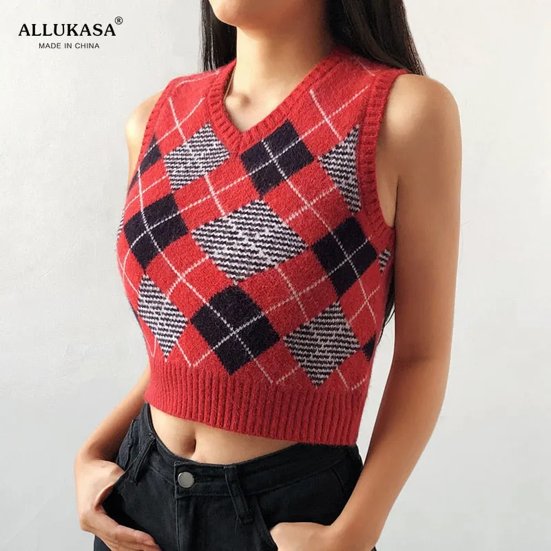 Argyle Sweater Vest Women  Black Sleeveless Plaid Knitted Crop Sweaters Casual Autumn Preppy Style 2020 tops V Neck Vintage