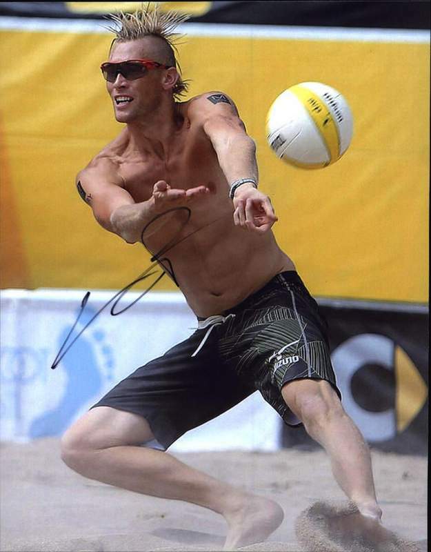 Casey Patterson authentic signed AVP volleyball 8x10 Photo Poster painting W/Cert Autographed 02