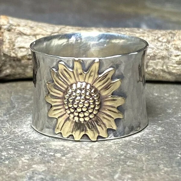 🔥 Last Day Promotion 75% OFF 🔥Golden Sunflower Wide Band Silver Ring