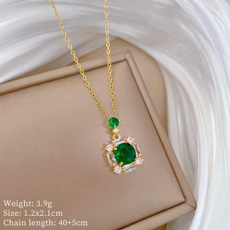 Square Emerald Fashion Gorgeous Full Diamond Necklace Women’S All-Match Clavicle Chain Titanium Steel