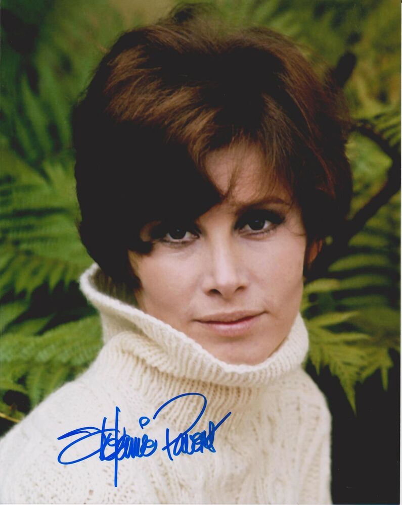 Stefanie Powers Original 8X10 Photo Poster painting #5 Signed In Person At Hollywood Show