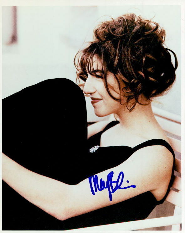 Mayim Bialik (Blossom) classic signed 8x10 Photo Poster painting COA