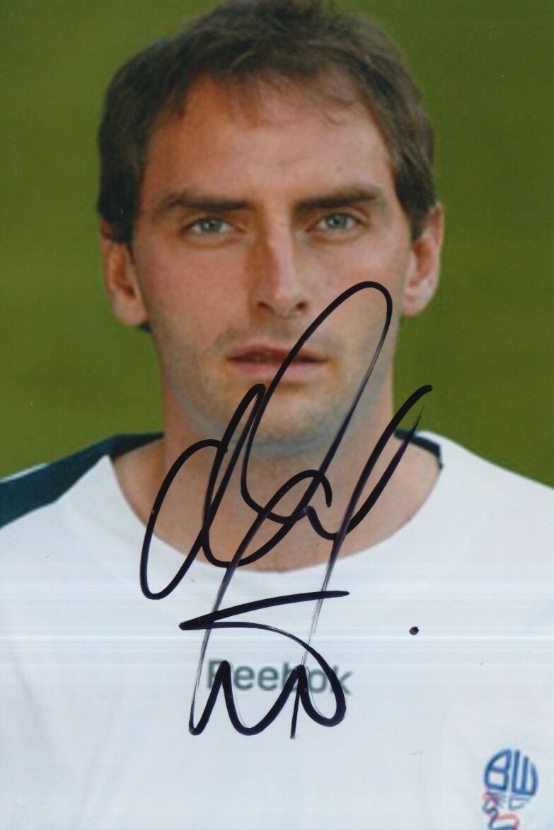 BOLTON WANDERERS HAND SIGNED NICKY HUNT 6X4 Photo Poster painting 1.