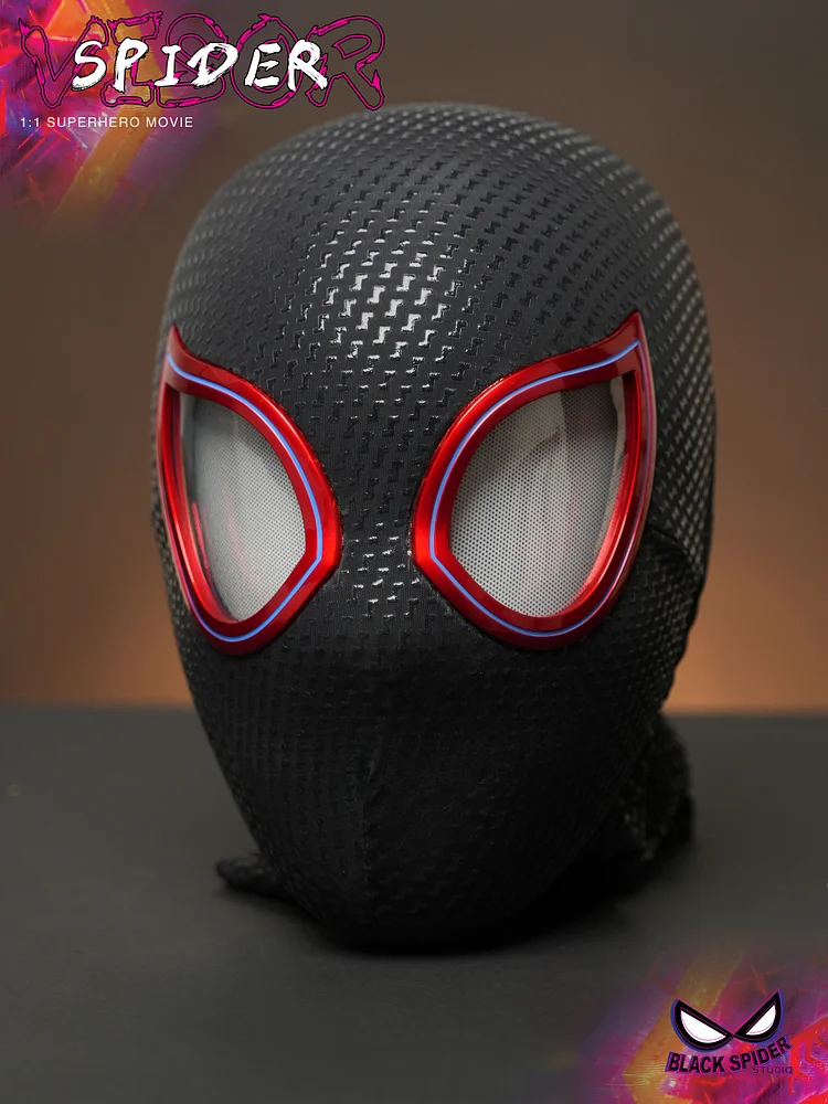 PRE-ORDER BLACK SPIDER STUDIO - Wearable Black Spider Blinking Head Cover BS001 Scene -