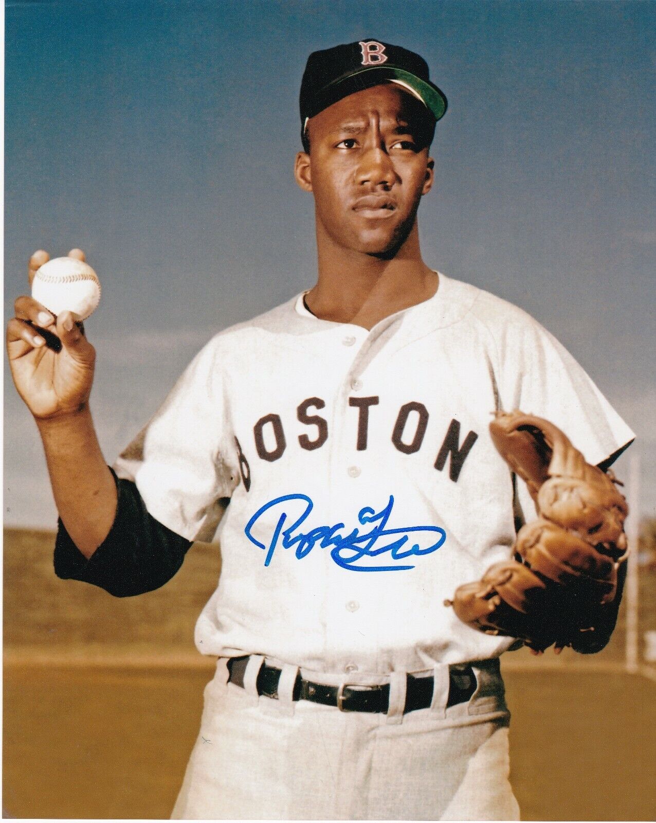 PUMPSIE GREEN BOSTON RED SOX ACTION SIGNED 8x10