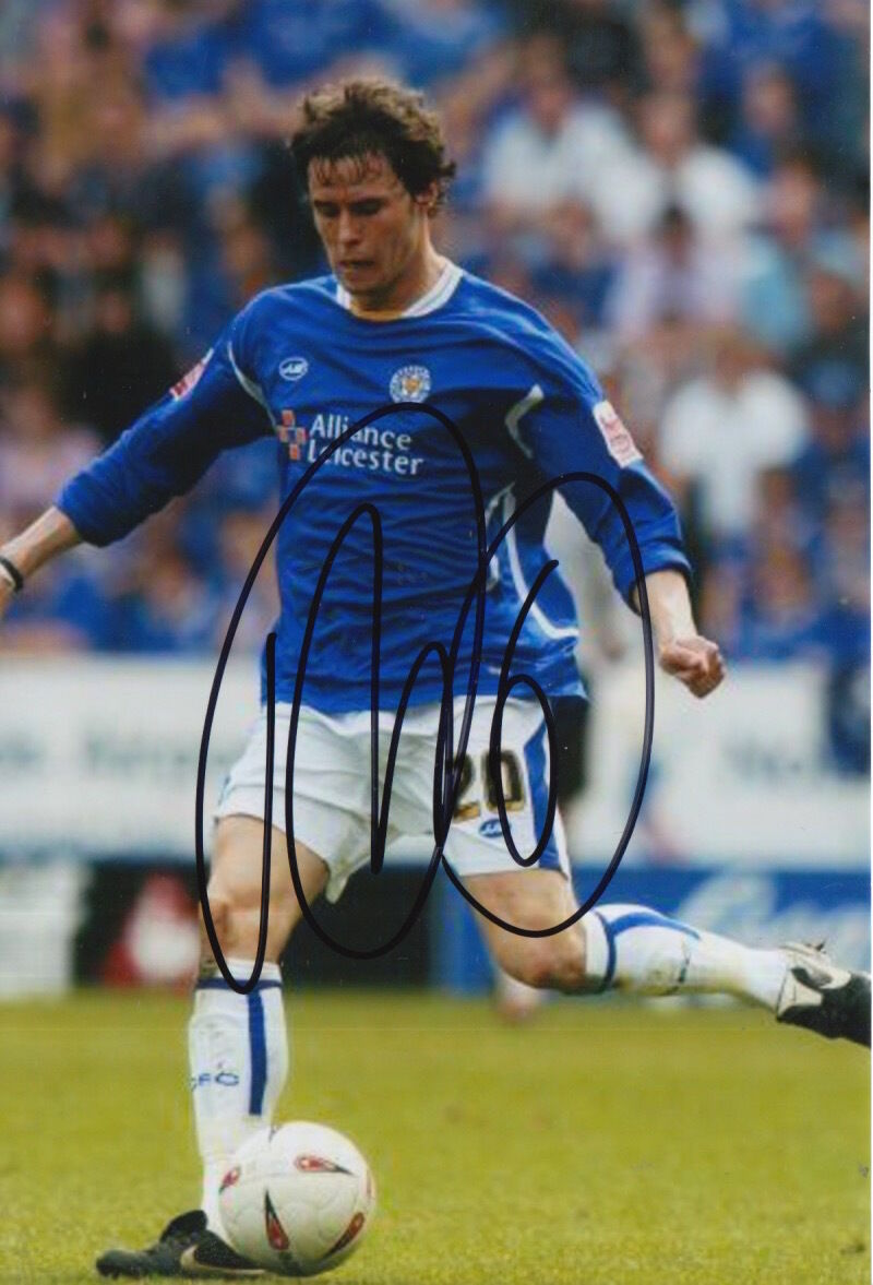 LEICESTER CITY HAND SIGNED PADDY MCCARTHY 6X4 Photo Poster painting.