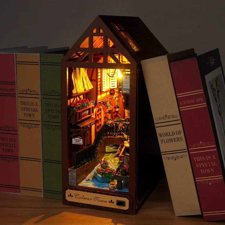 Leisurely Years DIY Book Nook Kit 3D Wooden Puzzle