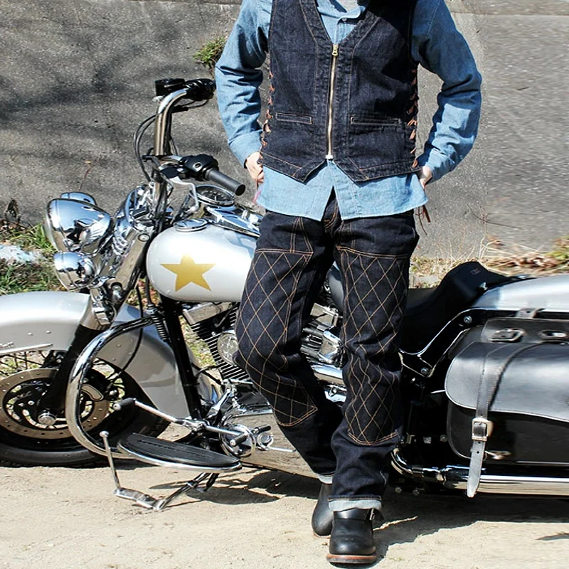 American Diamond Quilted Straight Casual Pants